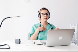 Leia mais sobre o artigo Marketing Médico: O que é, regras, benefícios e como fazer